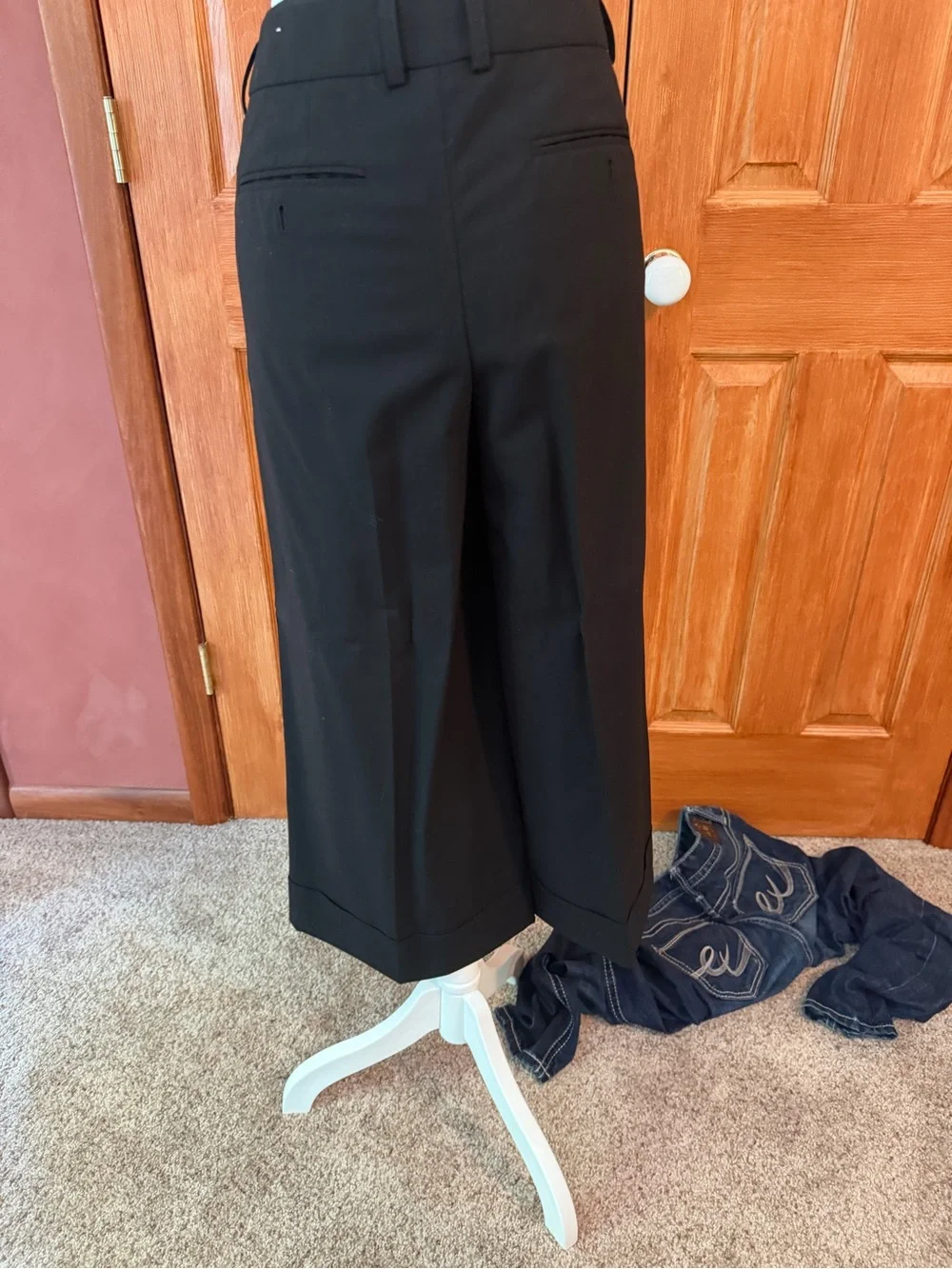 LOFT Black Wide Leg Crop Pants